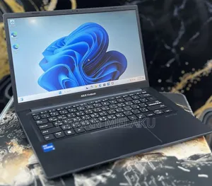 New Laptop Asus Vivobook 14 8GB Intel Core i5 SSD 512GB