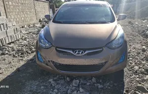 Hyundai Elantra 2014