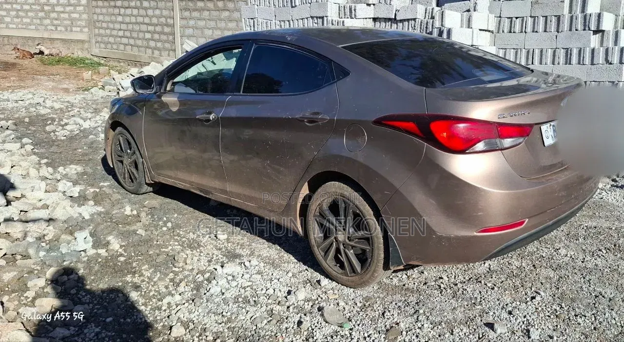 Hyundai Elantra 2014
