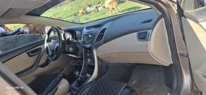 Hyundai Elantra 2014