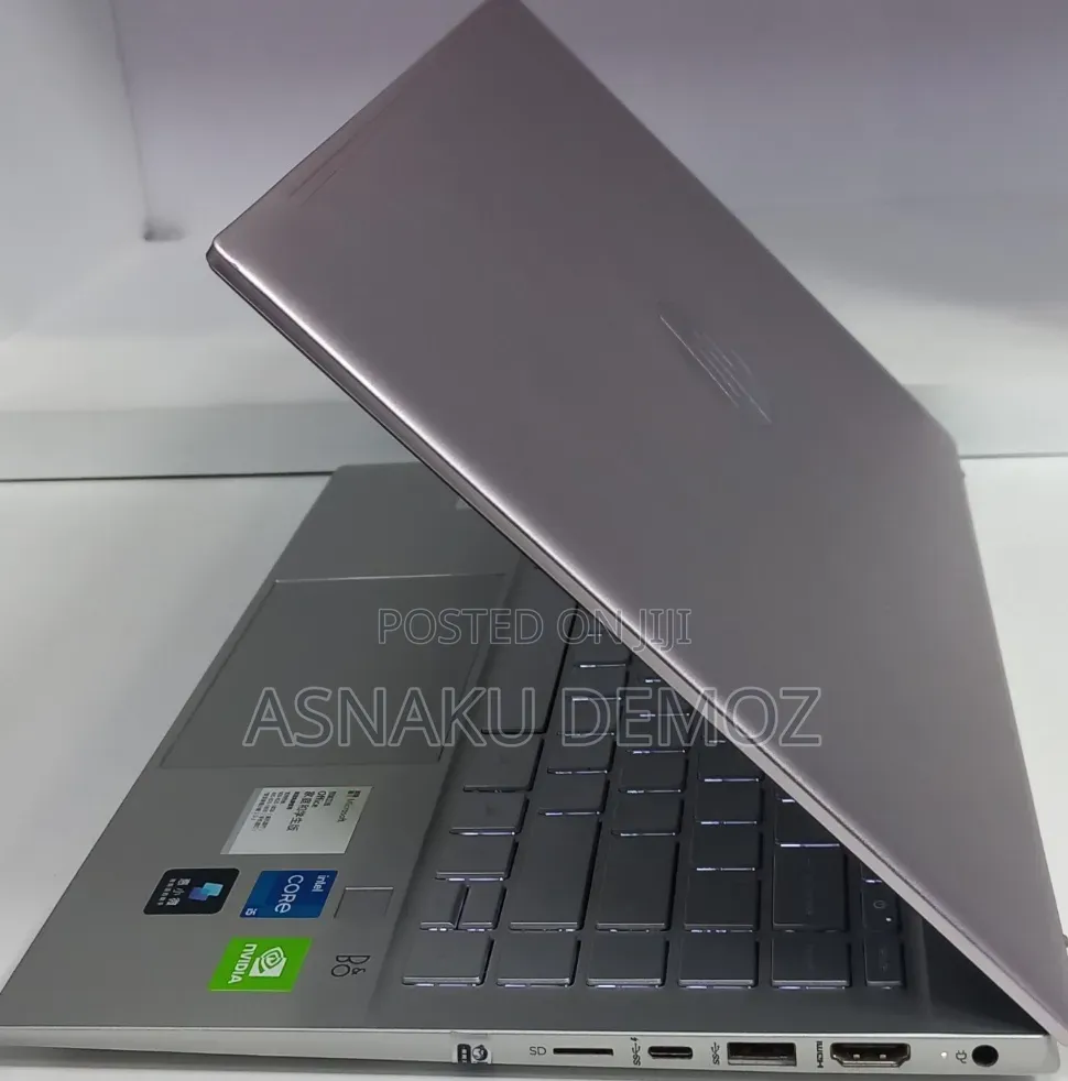 New Laptop HP Pavilion 14 16GB Intel Core i5 SSD 512GB