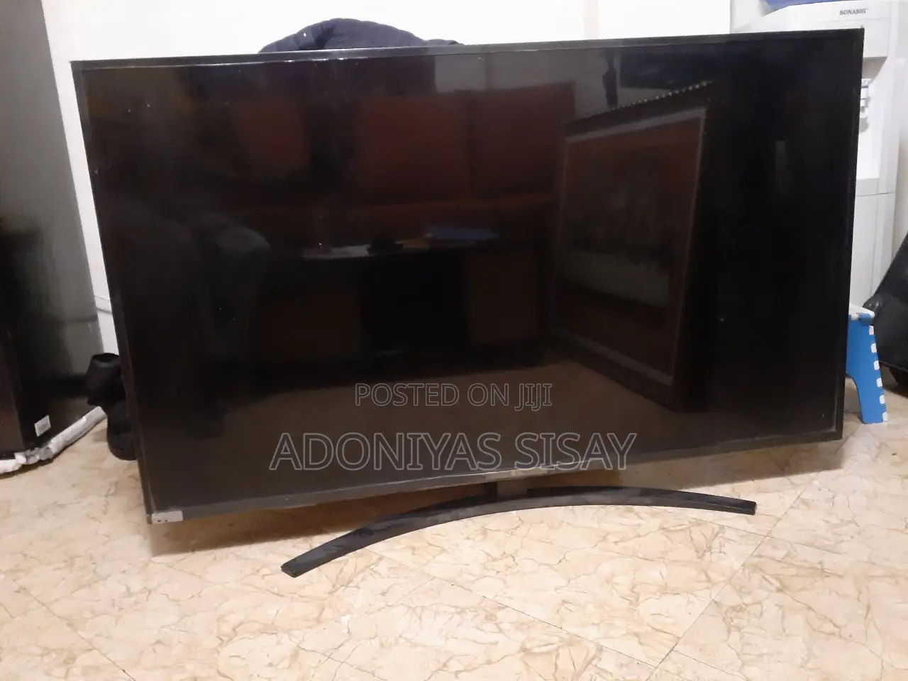 LG 55UM7450PLA, Broken Screen for Spare Part
