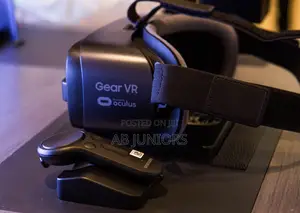 Samsung VR + Gear Remote