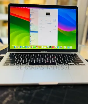 New Laptop Apple MacBook Pro 2021 M1 16GB Apple M1 SSD 256GB