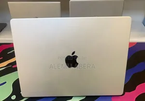 New Laptop Apple MacBook Pro 2021 M1 16GB Apple M1 Pro SSD 512GB