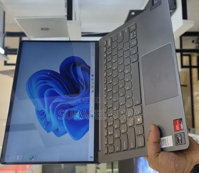 New Laptop Lenovo IdeaPad 1 16GB AMD Ryzen 7 SSD 512GB