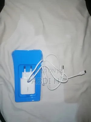 T Max Charger ቻርጀር