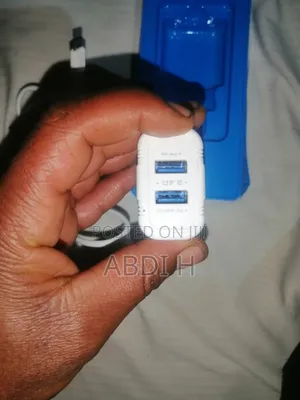 T Max Charger ቻርጀር