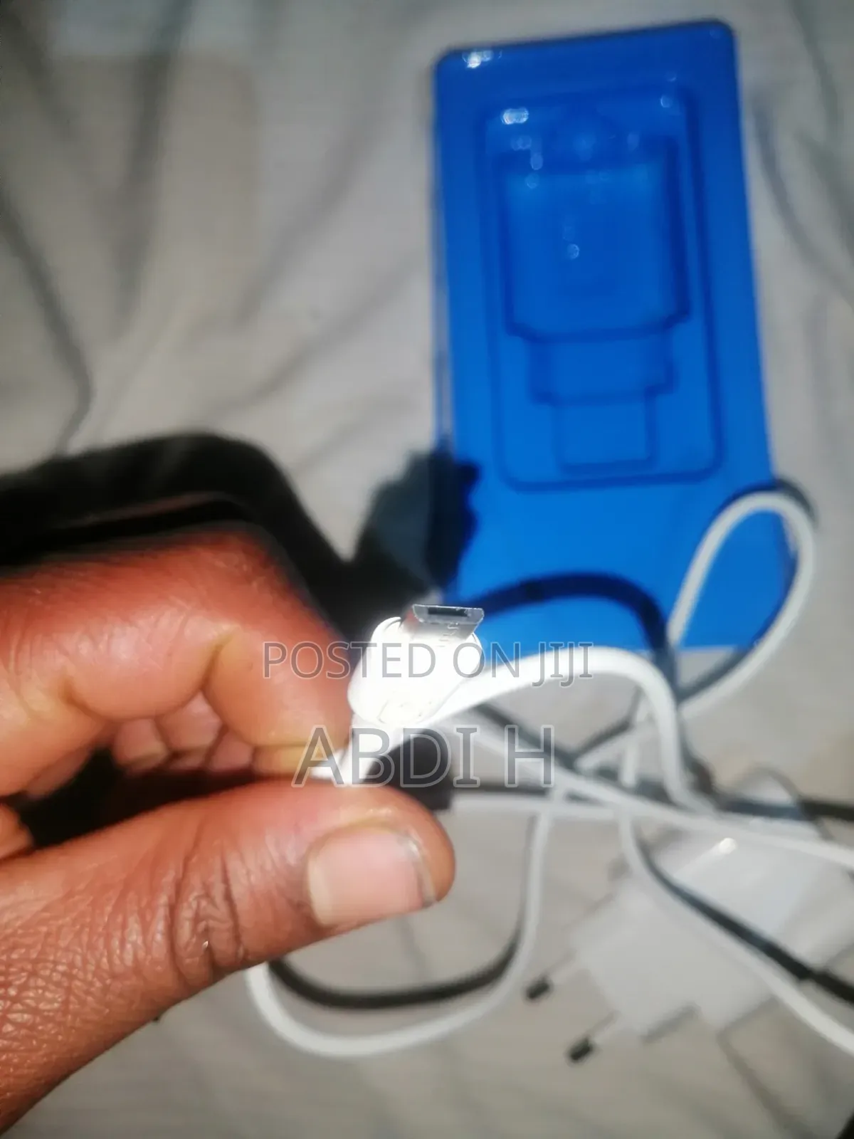 T Max Charger ቻርጀር
