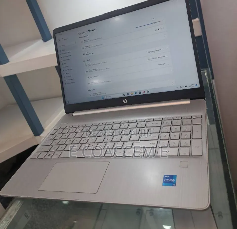 New Laptop HP Stream Notebook 8GB Intel Core i5 SSD 512GB