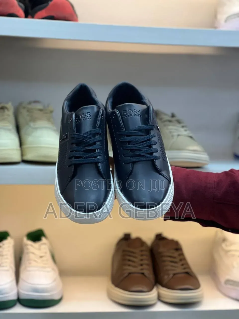 Hugo Boss Original Size:-40-44 delivery Available