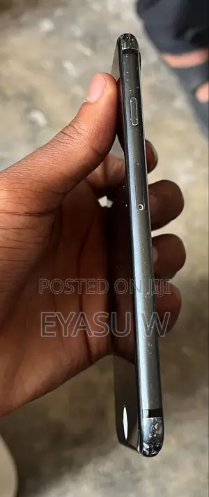 Apple iPhone 7 32 GB Black
