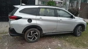 Toyota Rush 1.5 RWD 2021 Silver