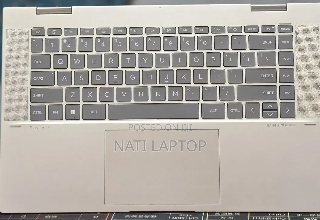 New Laptop HP Envy x360 16GB Intel Core i7 SSD 1T