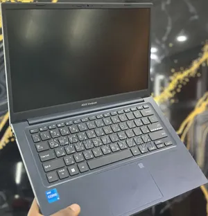 New Laptop Asus Vivobook 14 8GB Intel Core i5 SSD 512GB