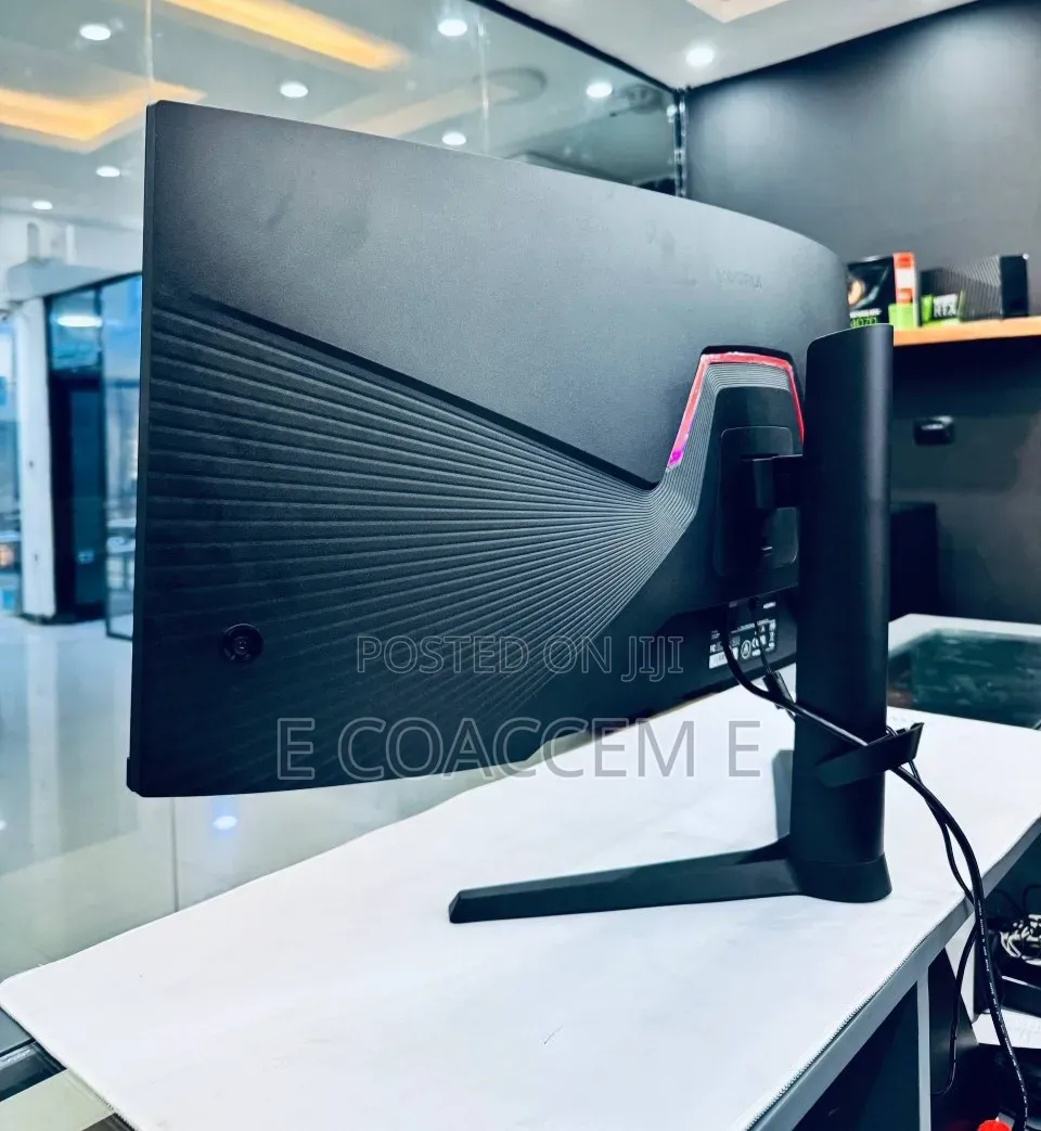 packed
KOORUI MG34H8Q — 34” Ultrawide Gaming