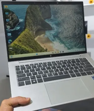 New Laptop HP EliteBook 840 G9 16GB Intel Core i7 SSD 512GB