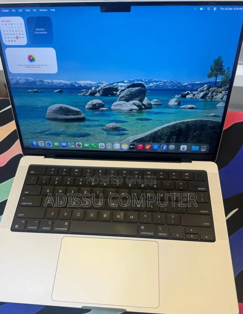 New Laptop Apple MacBook Pro 2021 M1 16GB Apple M1 Pro SSD 512GB
