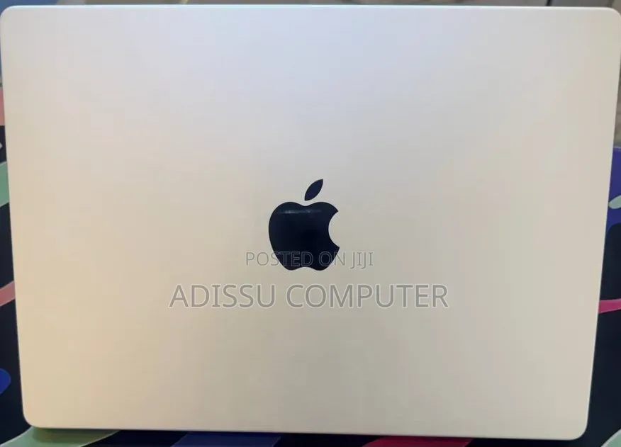New Laptop Apple MacBook Pro 2021 M1 16GB Apple M1 Pro SSD 512GB