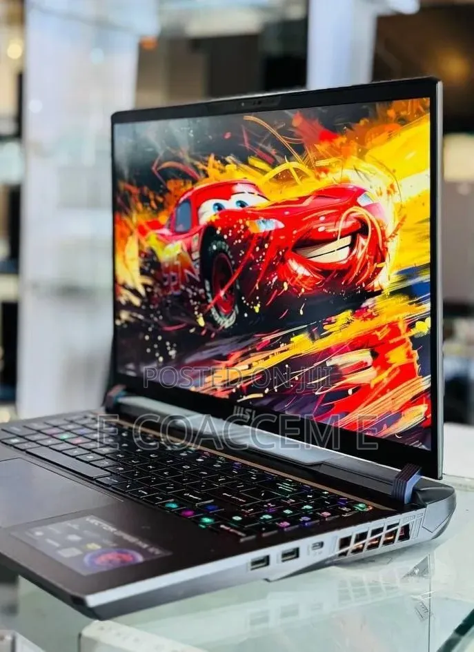 New Laptop MSI 32GB Intel Core i9 SSD 1T