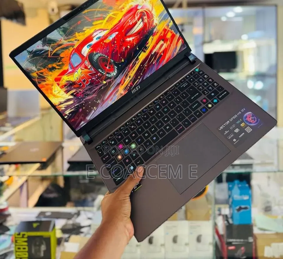 New Laptop MSI 32GB Intel Core i9 SSD 1T