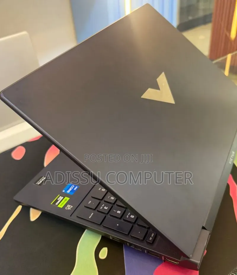 New Laptop HP Victus 15 16GB Intel Core i5 SSD 512GB