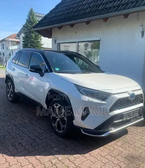 New Toyota RAV4 2023 White