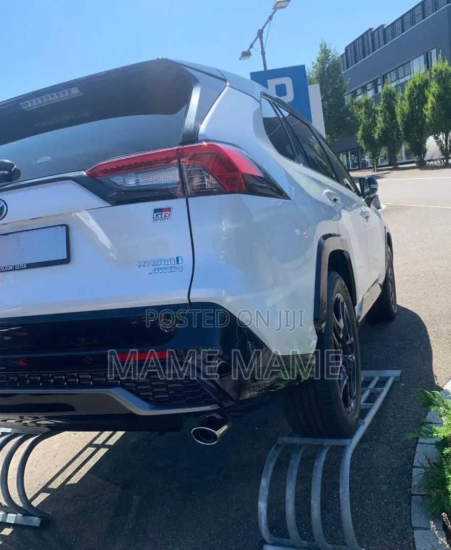 New Toyota RAV4 2023 White