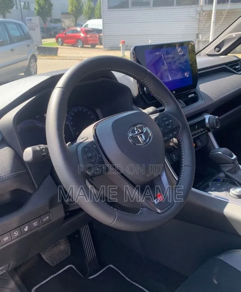 New Toyota RAV4 2023 White