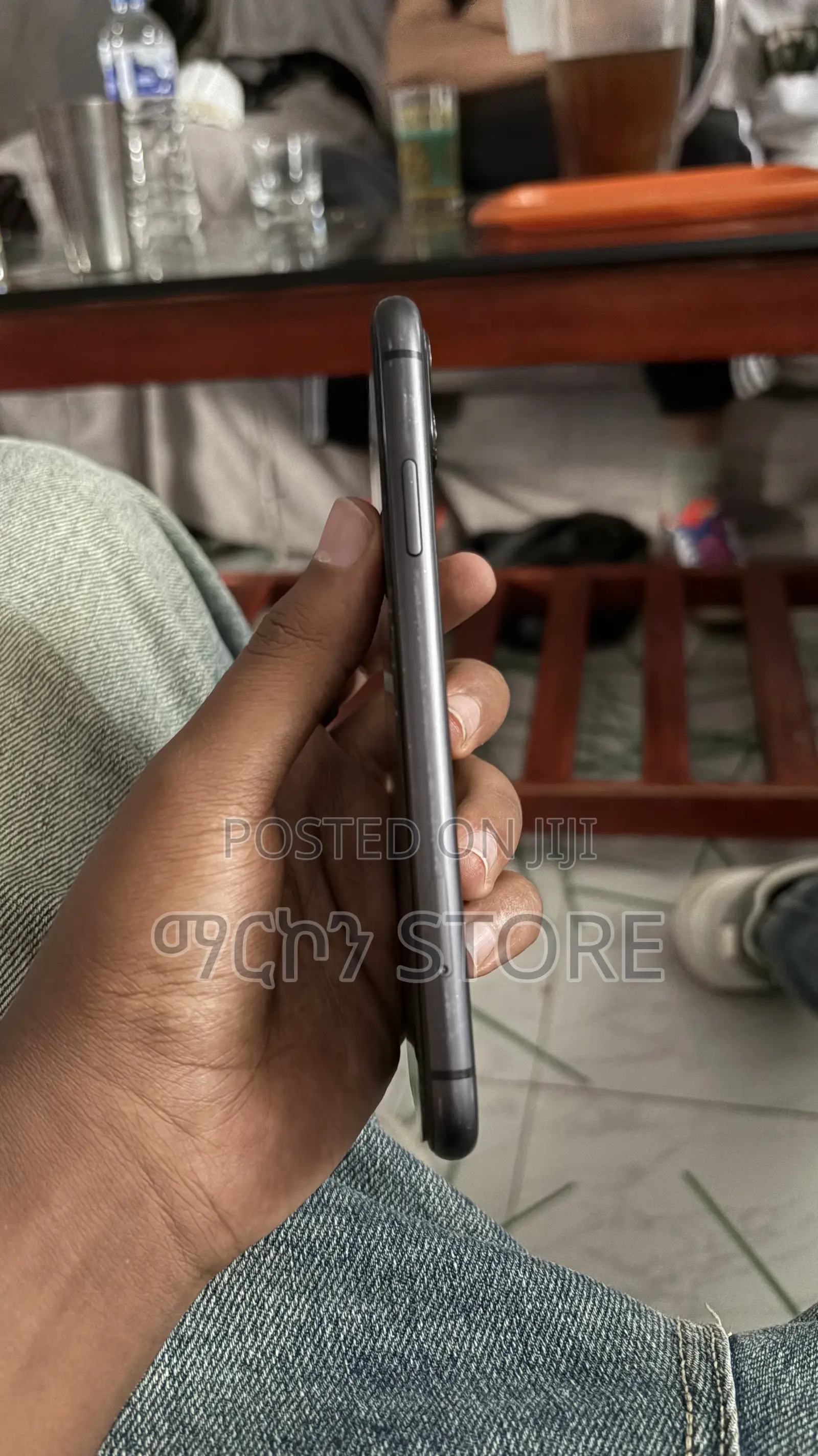 Apple iPhone 11 64 GB Black