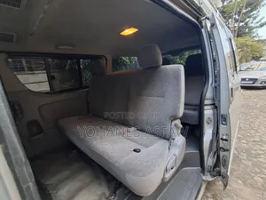 Toyota HiAce 2007 Silver