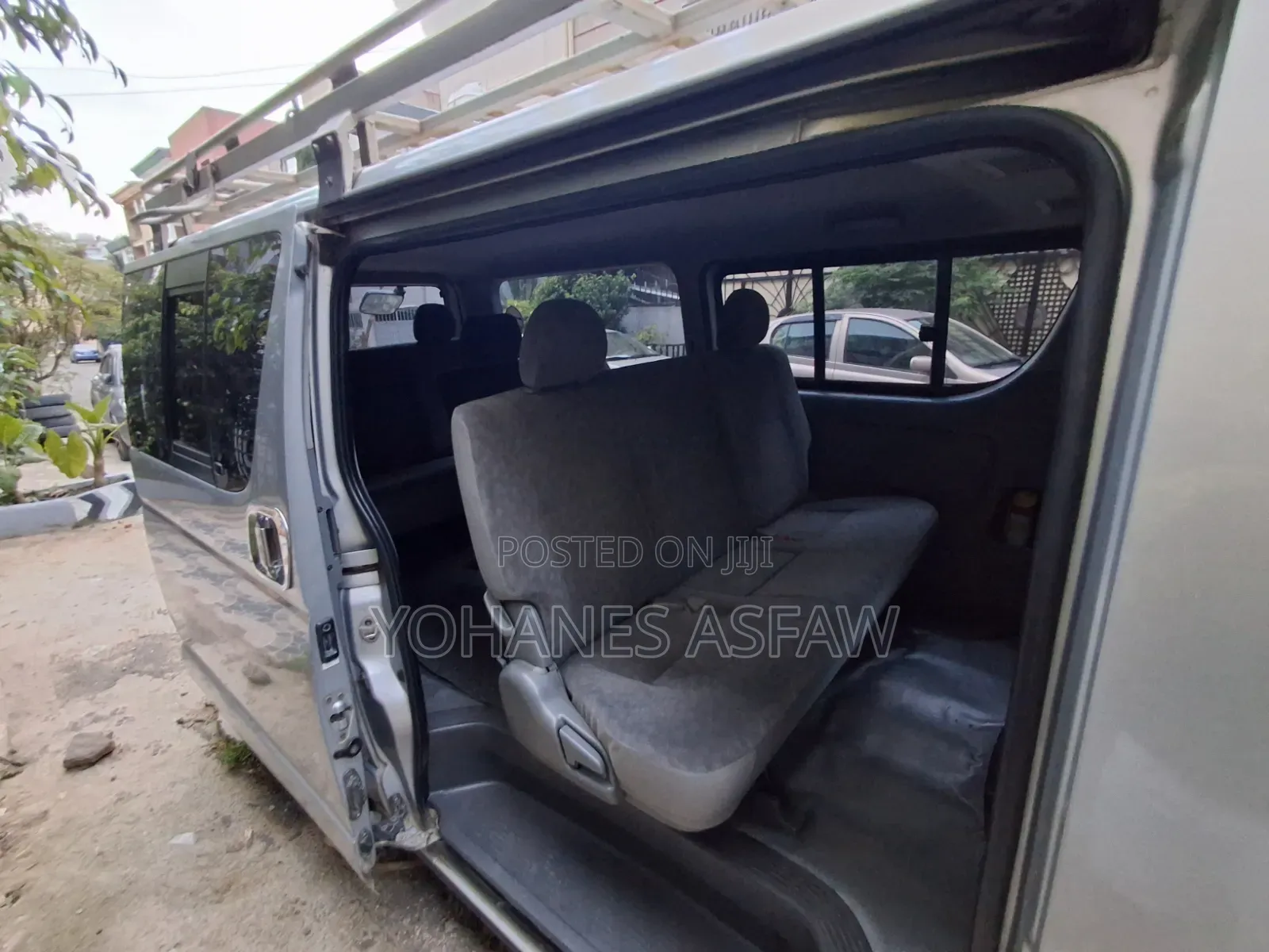 Toyota HiAce 2007 Silver
