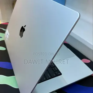 New Laptop Apple MacBook Pro 2021 M1 16GB Apple M1 Pro SSD 512GB