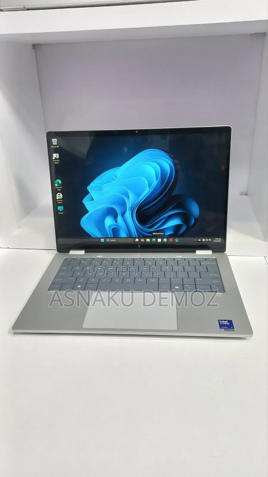 New Laptop HP OmniBook X Flip 14" 16GB Intel Core Ultra 7 SSD 1T