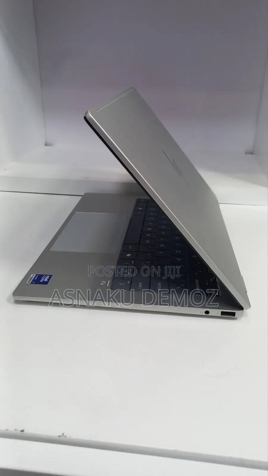 New Laptop HP OmniBook X Flip 14" 16GB Intel Core Ultra 7 SSD 1T