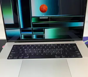 New Laptop Apple MacBook Pro 2021 M1 16GB Apple M1 Pro SSD 512GB