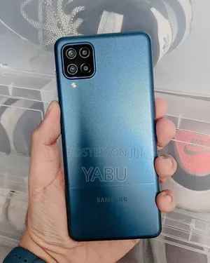 New Samsung Galaxy A12 64 GB Blue