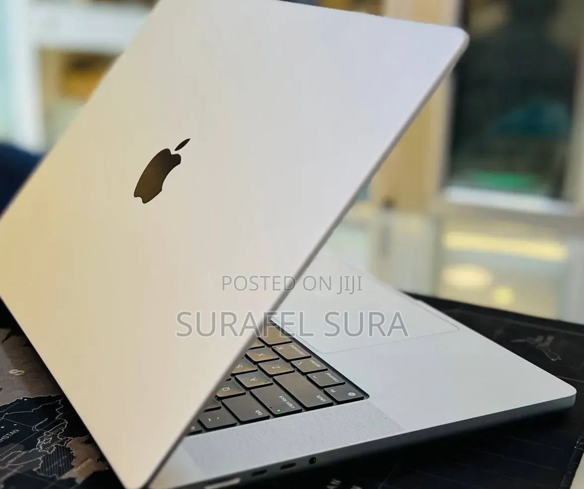 New Laptop Apple MacBook Pro 2021 M1 32GB Apple M1 Pro SSD 1T