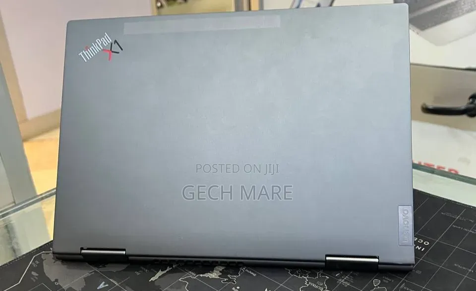 New Laptop Lenovo ThinkPad X1 Yoga 16GB Intel Core i7 SSD 512GB