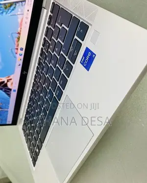 New Laptop HP Pavilion 15 8GB Intel Core i5 SSD 1T