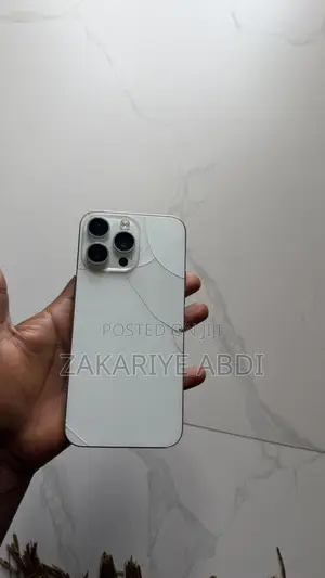 Apple iPhone 15 Pro Max 256 GB White