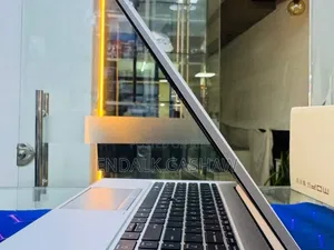 New Laptop HP EliteBook 840 G7 16GB Intel Core i5 SSD 512GB