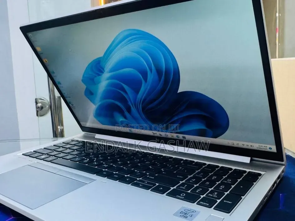 New Laptop HP EliteBook 840 G7 16GB Intel Core i5 SSD 512GB