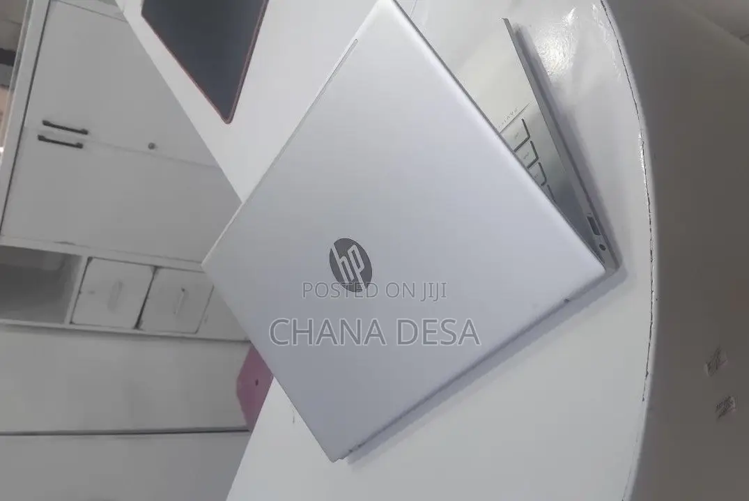 New Laptop HP 16GB Intel Core i5 SSD 512GB