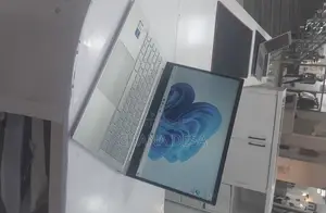 New Laptop HP 16GB Intel Core i5 SSD 512GB