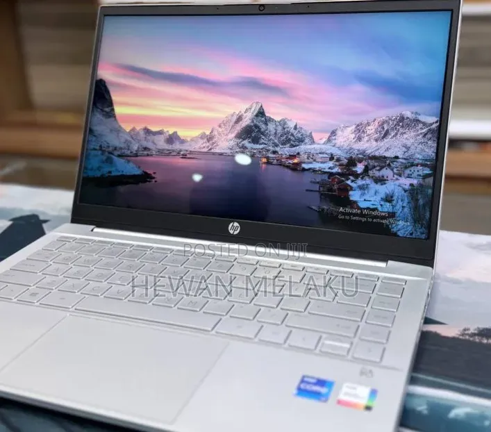 New Laptop HP Pavilion 14 16GB Intel Core i7 SSD 512GB