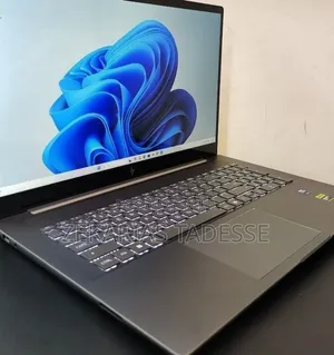 New Laptop HP Envy 17 16GB Intel Core Ultra 7 SSD 1T