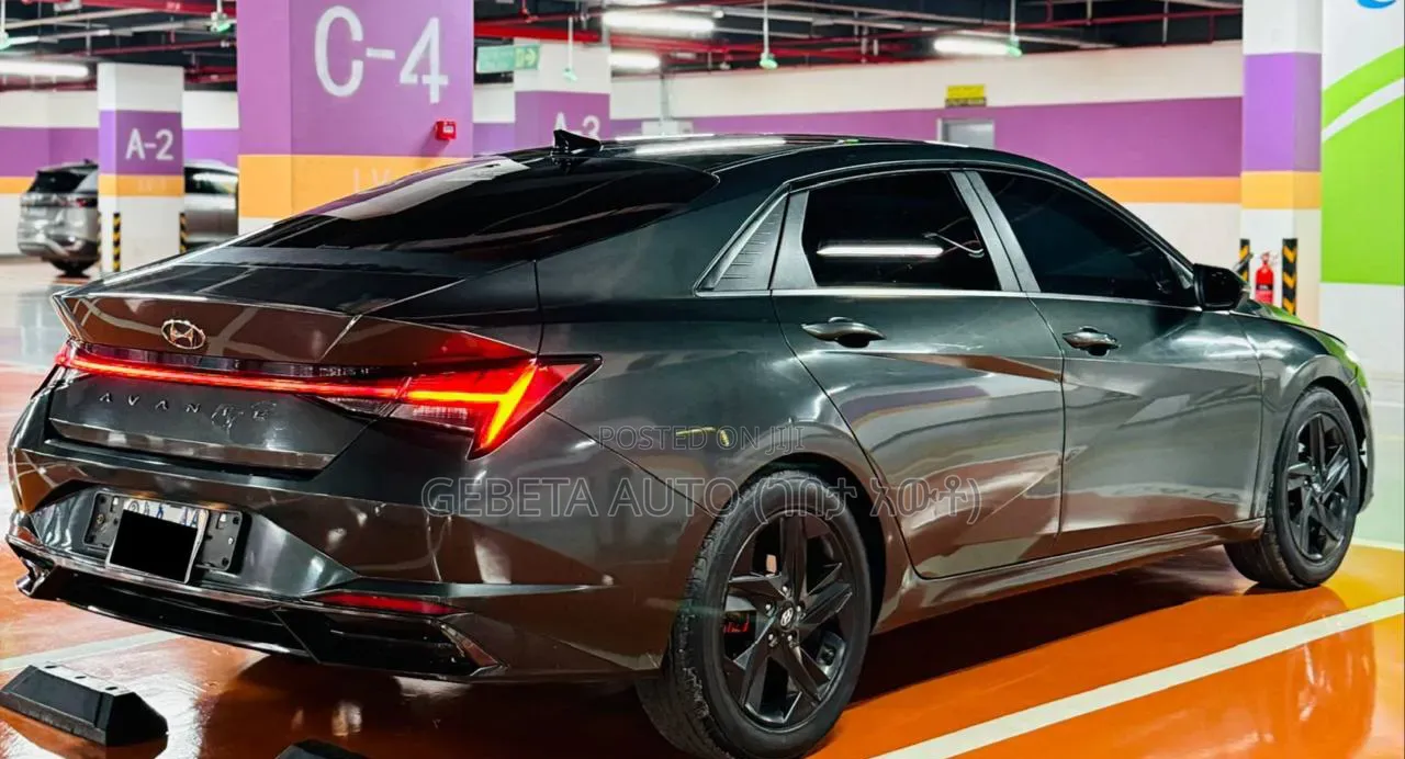 Hyundai Avante 2021