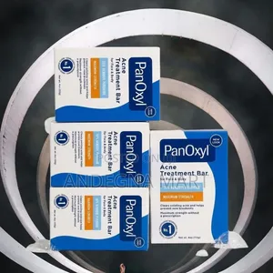 PanOxyl 10% Acne Bar - Savon Clarifiant Visage Corps
