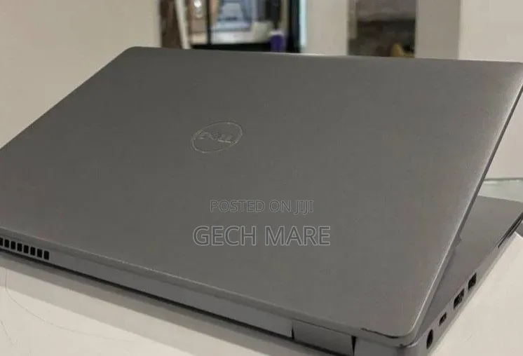 New Laptop Dell Latitude 5310 8GB Intel Core i5 SSD 256GB